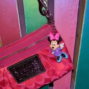 Kids Minnie Mouse Pink Keychain